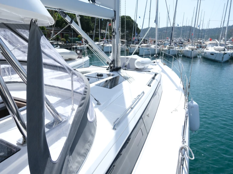 Verhuur Zeilboot Bavaria met vaarbewijs