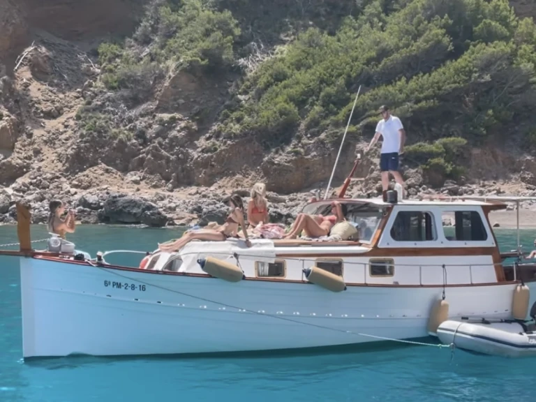 Bootverhuur Mestre D'Aixa Curret Llaüt Artesanal in Alcúdia via SamBoat