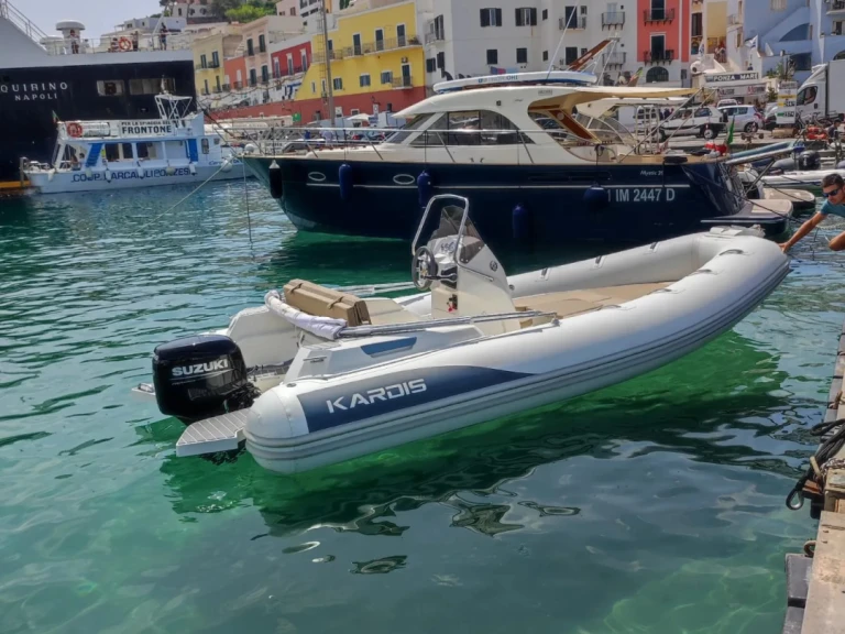 Kardis Kardis Fox 570 te huur van particulier of professional in Ponza