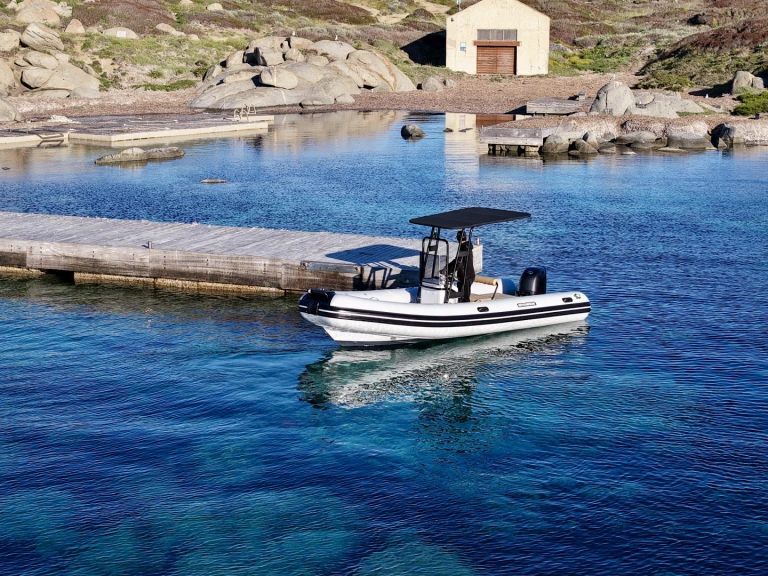 Verhuur RIB Novamarine met vaarbewijs