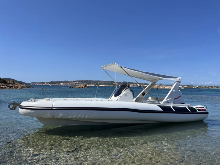 Verhuur Motorboot in Cannigione - Altamarea Altamarea Wave 23 Sport