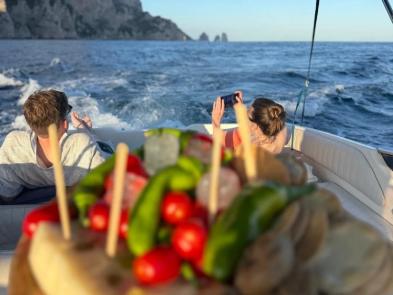 Verhuur Motorboot in Capri - Fratelli Aprea Sorrento 7,50 open cruise