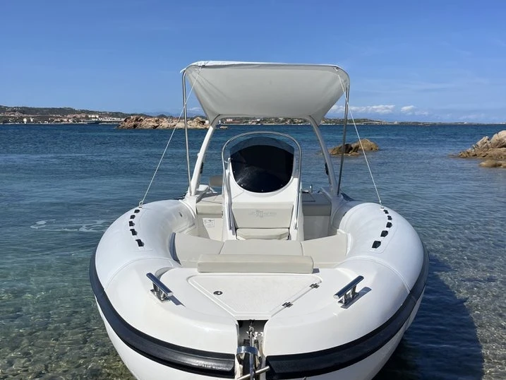 Motorboot te huur in Cannigione voor de beste prijs