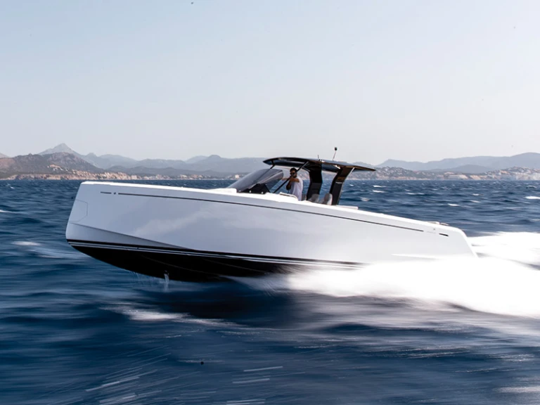 Huur een Pardo Yachts Pardo 38 in Šibenik