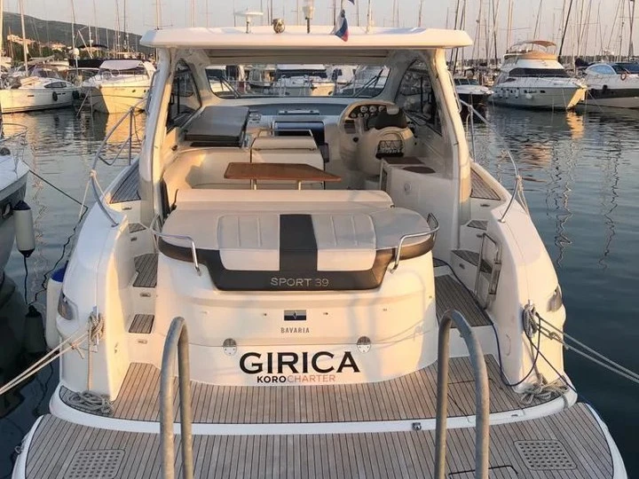 Huur een Bavaria Bavaria Sport 39 HT in Punat