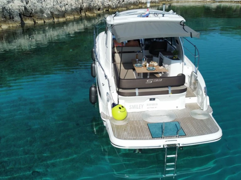 Bootverhuur Punat goedkoop Bavaria 33 Sport HT