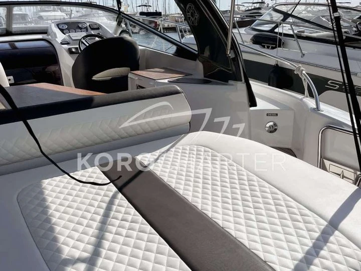 Huur Motorboot met of zonder schipper Bavaria in Punat