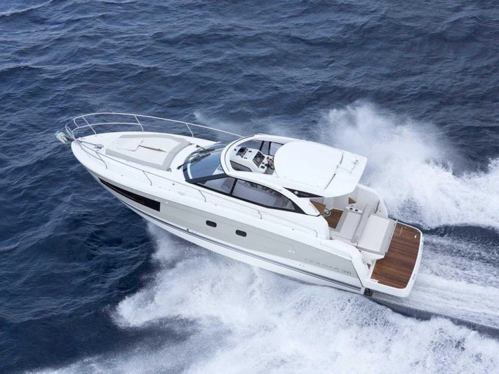 Verhuur Motorboot in Punat - Jeanneau Leader 36