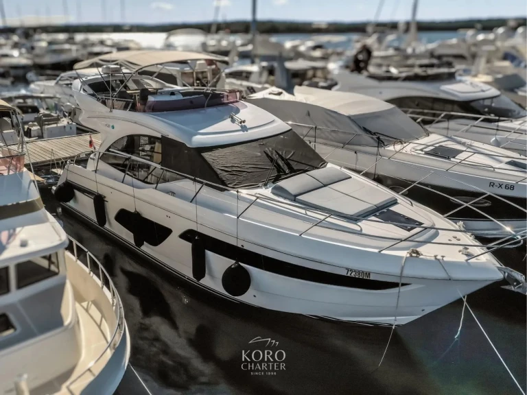 Verhuur Jacht in Punat - Princess Princess 50 Flybridge - 3 + 1 cab.