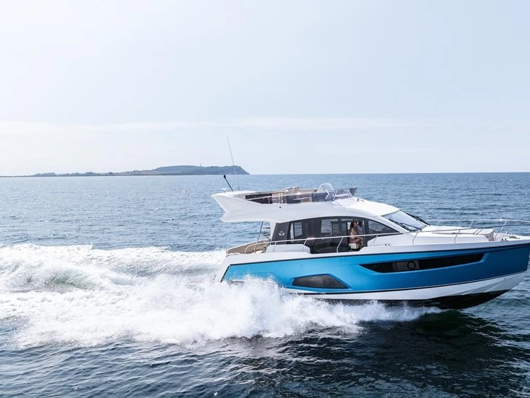 Jachthuur in Punat - Sealine Sealine F430 via SamBoat