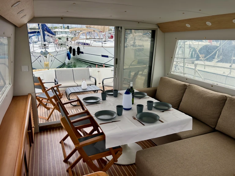 Bootverhuur La Rochelle goedkoop Guy Couach 1400 Fly