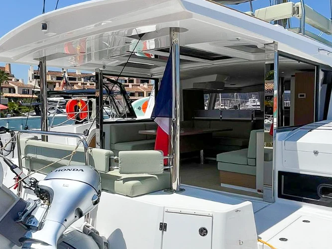 Catamaran te huur in Hyères voor de beste prijs