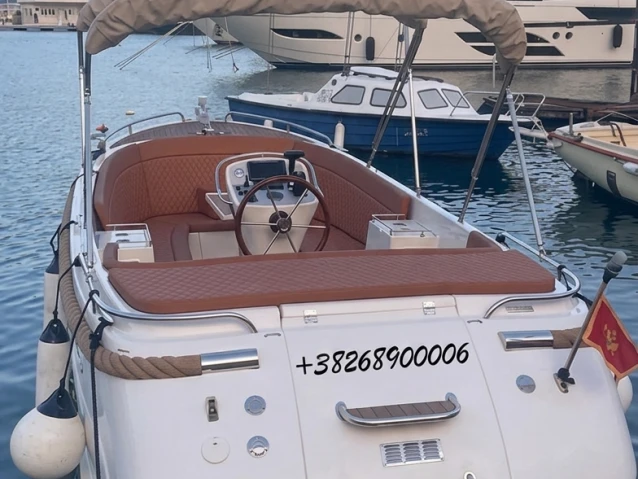 Verhuur Motorboot in Budva - Truszczynscy boats Primeur 715