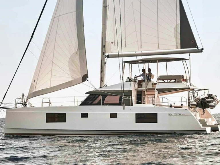Bootverhuur Agios Nikolaos goedkoop Nautitech 46 Fly