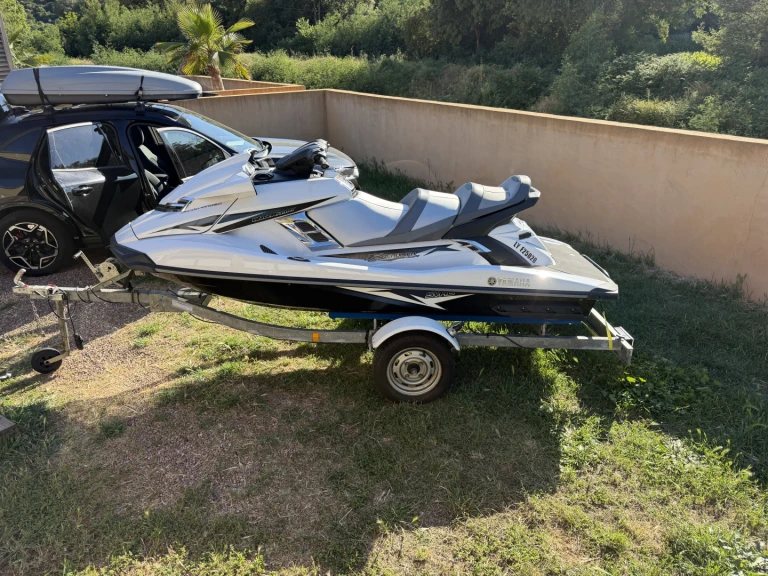 Huur een Yamaha Yamaha FX HO in Agay