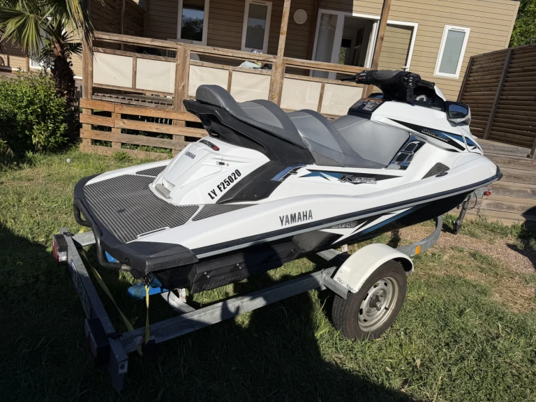 Jet Ski te huur in Agay voor de beste prijs