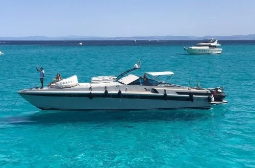 Huur een Baia baia 50 in Porto Rotondo