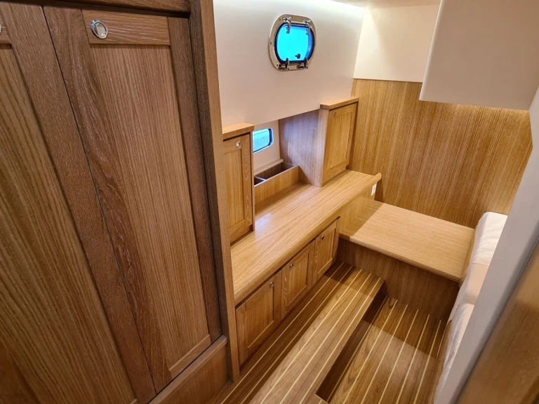 Verhuur Motorboot in Hyères - sasga MENORQUIN 34 HT 34