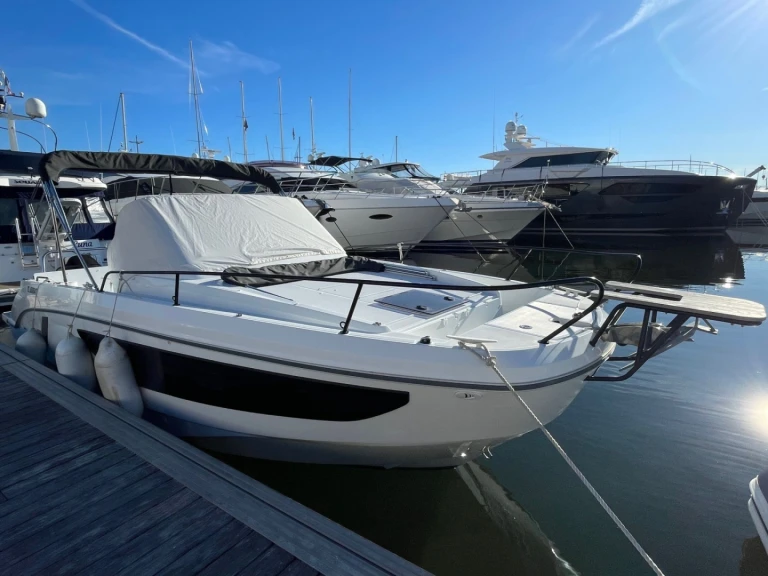 Bootverhuur Hyères goedkoop FLYER 9 SUNdeck