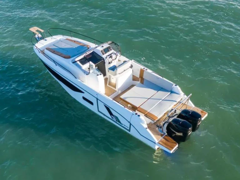 Bootverhuur Bénéteau Flyer 9 in Cogolin via SamBoat