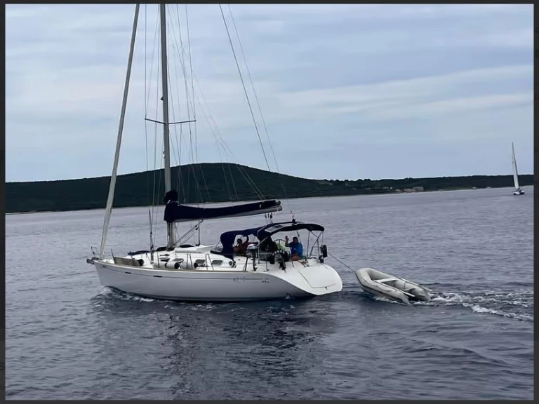 Bootverhuur Le Marin goedkoop First 42 S7