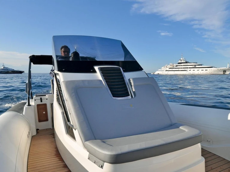 Huur RIB met of zonder schipper Bwa in Cogolin