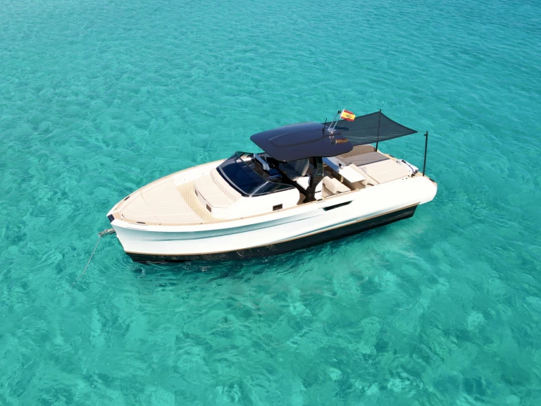 BELLINI 36 te huur van particulier of professional in Ibiza Town