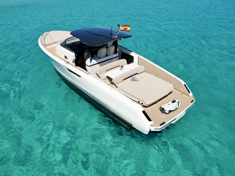 Verhuur Motorboot BELLINI met vaarbewijs