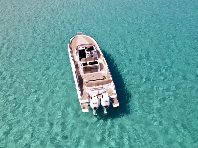 Verhuur Motorboot in Ibiza Town - Ranieri 330 LX