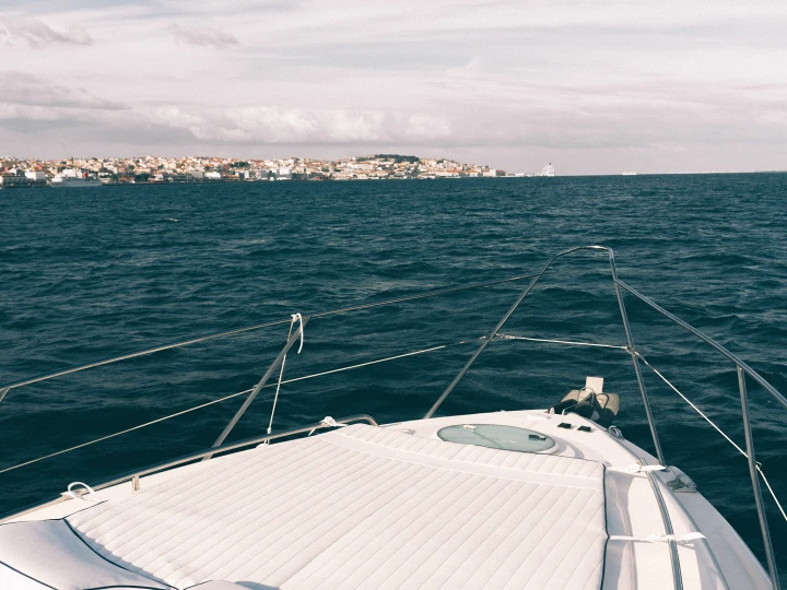Fairline Phantom 40 te huur van particulier of professional in Lissabon