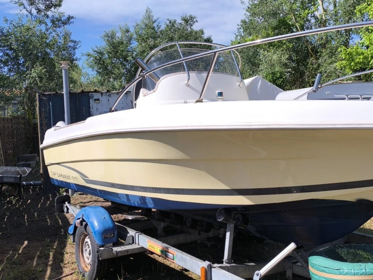 Bootverhuur Vias goedkoop Cap Camarat 545 Style