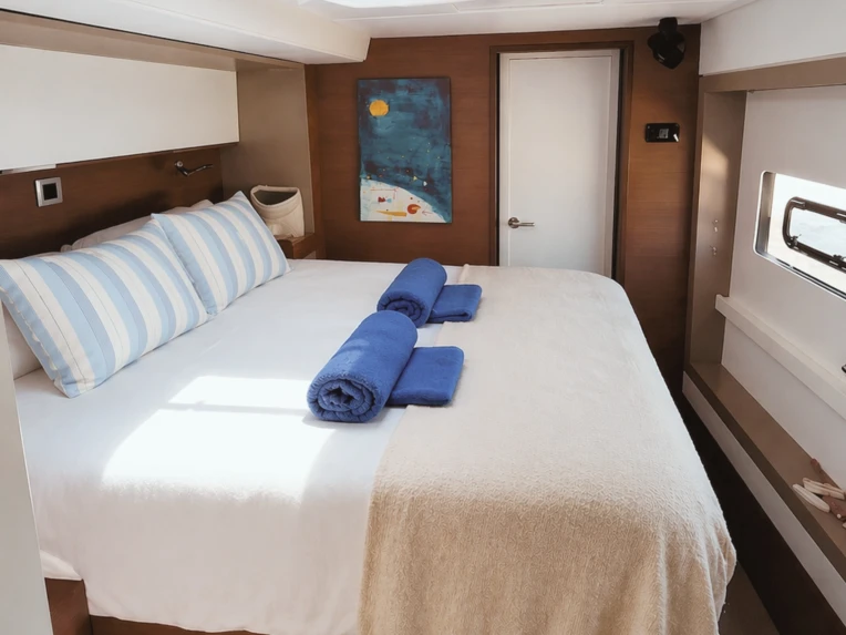 Catamaran te huur in Olbia voor de beste prijs