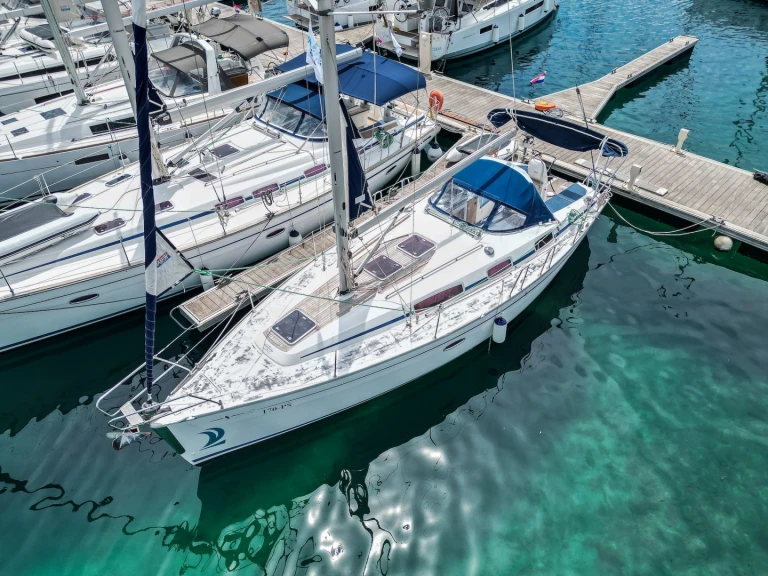 Zeilboot te huur in Primošten voor de beste prijs