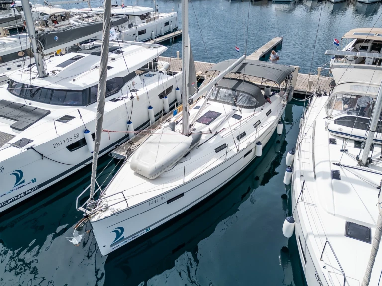 Jachthuur in Primošten - Bavaria Cruiser 40 via SamBoat