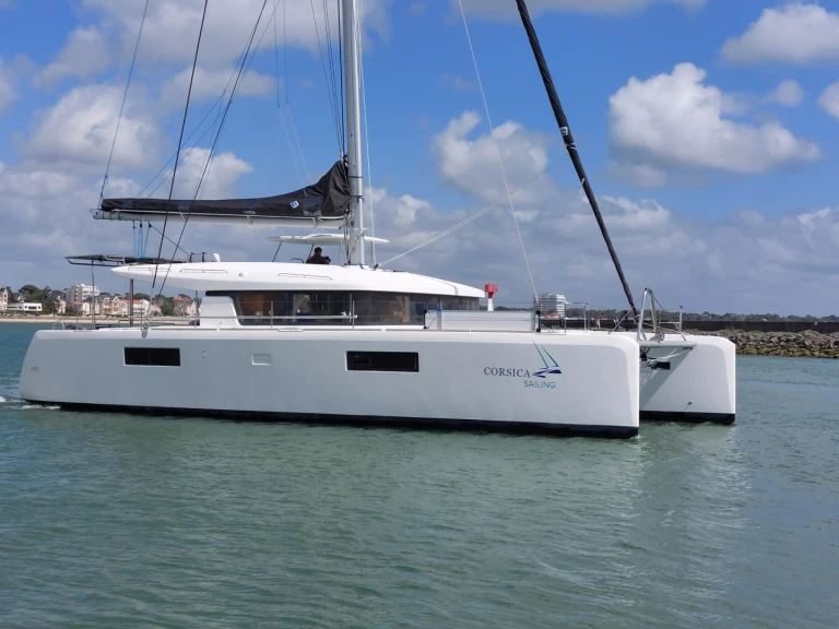 Bootverhuur Lagoon Lagoon 52 S in Le Marin via SamBoat