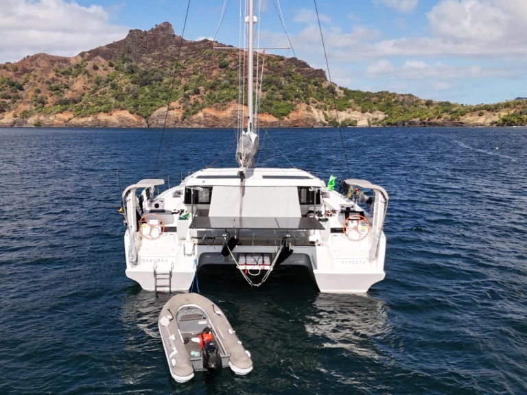 Huur een Excess Excess 14 (Owners version) in Papeete
