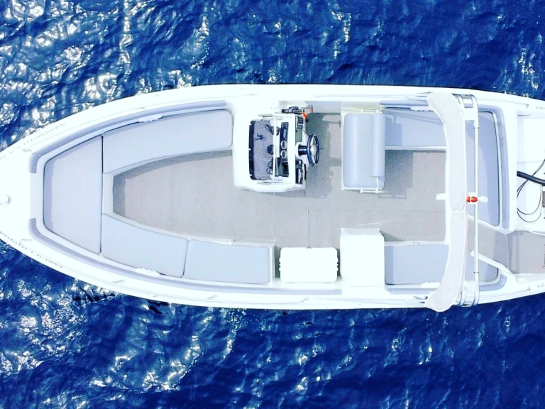 Motorboot te huur in Lagonisí voor de beste prijs