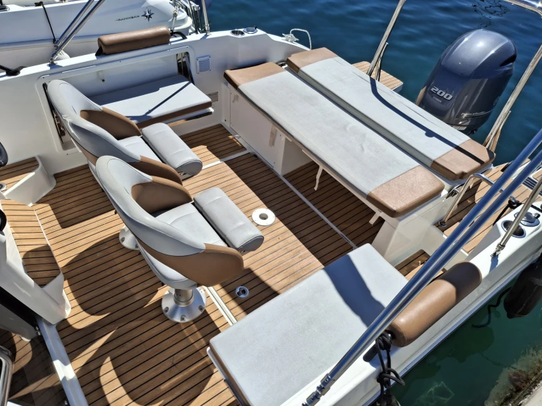 Bootverhuur Bénéteau Flyer 7 SUNdeck in Marina de Palamós via SamBoat