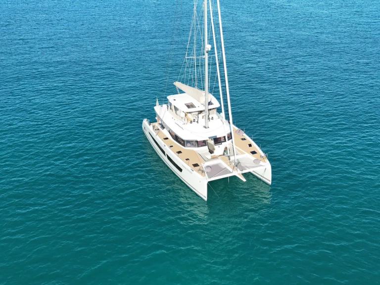Catamaran te huur in La Spezia voor de beste prijs
