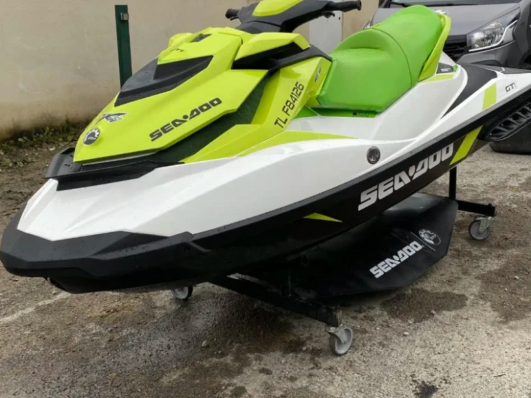 Jet Ski te huur in Canet-en-Roussillon voor de beste prijs