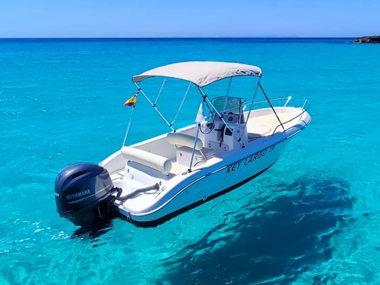 Huur een Sessa Marine Key Largo 19 in Puerto de Fornells