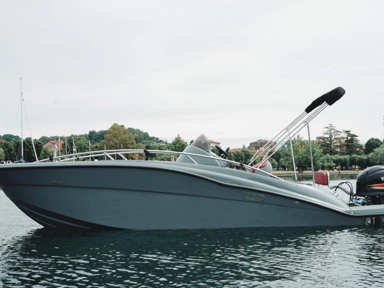 Bootverhuur Clear Aries Open L in Angera via SamBoat