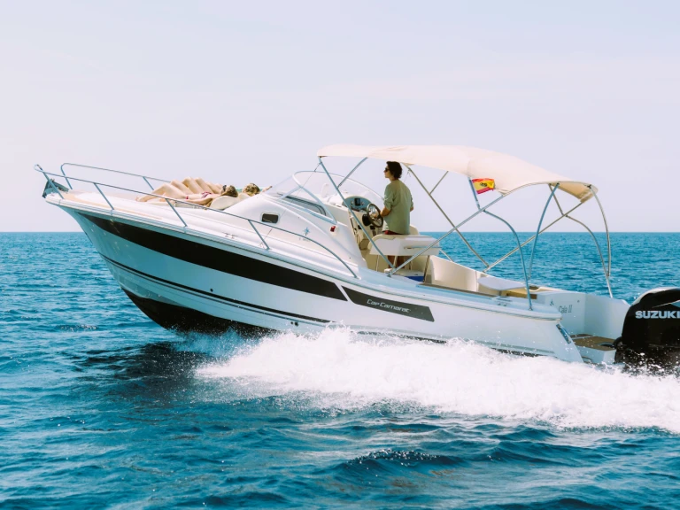 Huur Motorboot met of zonder schipper Jeanneau in Cala en Bosch