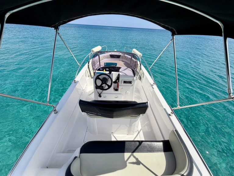 Verhuur Motorboot in Protaras - Ranieri Voyager 19 S