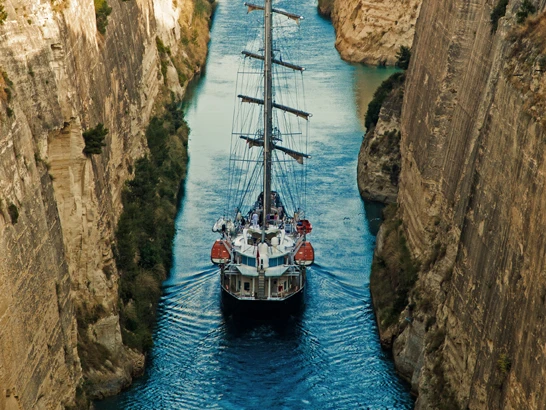 Bootverhuur Piraeus Port goedkoop custom
