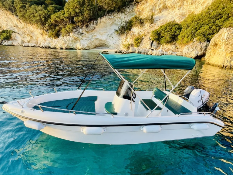 Bootverhuur Poseidon BLU WATER 185 in Nydri via SamBoat