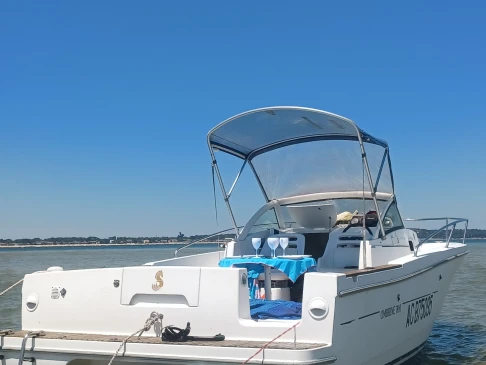 Bootverhuur Bénéteau Ombrine 700 in Andernos-les-Bains via SamBoat