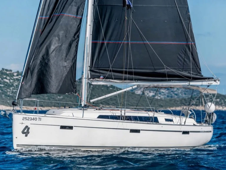 Bavaria Cruiser 41S te huur van particulier of professional in Pirovac