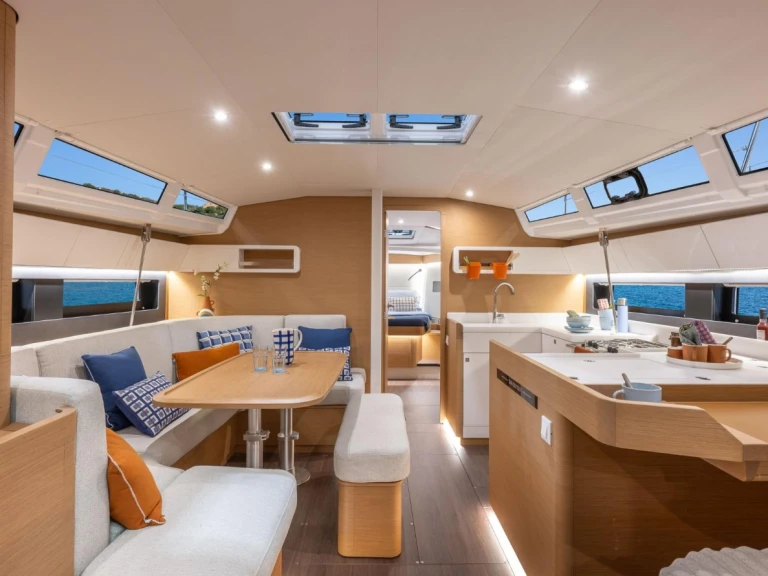Zeilboot te huur in Parham Town voor de beste prijs
