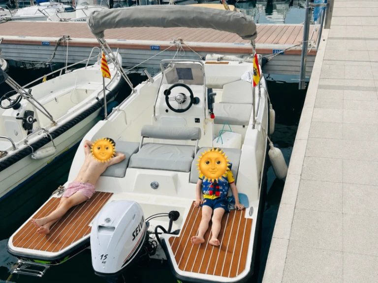 Huur een V2 BOATS 5.0 SPORT in Torredembarra
